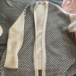 Winter thick, cozy shrug